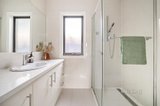 https://images.listonce.com.au/custom/160x/listings/23-johnstone-street-seaford-vic-3198/821/01738821_img_08.jpg?l2RA9AaA20M