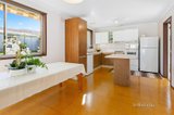 https://images.listonce.com.au/custom/160x/listings/23-karina-street-mornington-vic-3931/494/01611494_img_06.jpg?bRGiN2Y7ey8