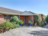 https://images.listonce.com.au/custom/160x/listings/23-kenthurst-court-lilydale-vic-3140/360/01525360_img_03.jpg?q5skHjx6ADk