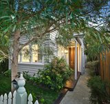 https://images.listonce.com.au/custom/160x/listings/23-leonard-street-northcote-vic-3070/749/00515749_img_01.jpg?lPRnuhyxxyA