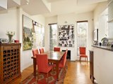 https://images.listonce.com.au/custom/160x/listings/23-martin-street-south-melbourne-vic-3205/961/01731961_img_03.jpg?3h15cINHygY