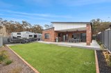 https://images.listonce.com.au/custom/160x/listings/23-mckenzie-way-mckenzie-hill-vic-3451/856/01573856_img_14.jpg?vwqItciHCis