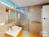 https://images.listonce.com.au/custom/160x/listings/23-melville-street-hawthorn-vic-3122/792/01932792_img_09.jpg?5u6JXg5srtI