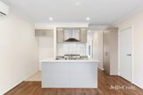 https://images.listonce.com.au/custom/160x/listings/23-midnight-circuit-south-morang-vic-3752/822/01577822_img_03.jpg?OPxyrFojUY4