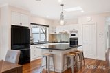 https://images.listonce.com.au/custom/160x/listings/23-mitchell-road-lilydale-vic-3140/890/01768890_img_03.jpg?sdiXmN1Pi8k