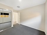 https://images.listonce.com.au/custom/160x/listings/23-modular-street-charlemont-vic-3217/916/01894916_img_03.jpg?21_LvoQOUj8