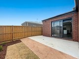https://images.listonce.com.au/custom/160x/listings/23-modular-street-charlemont-vic-3217/916/01894916_img_07.jpg?s5kHfVpEGyk