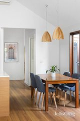 https://images.listonce.com.au/custom/160x/listings/23-moore-street-elwood-vic-3184/519/01899519_img_14.jpg?FtNafk0RHzw