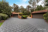 https://images.listonce.com.au/custom/160x/listings/23-murndal-drive-donvale-vic-3111/563/01983563_img_01.jpg?L4rk_wlkWDA