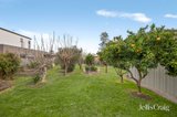 https://images.listonce.com.au/custom/160x/listings/23-neville-street-mooroolbark-vic-3138/633/01975633_img_12.jpg?hMvCZn3PNuc