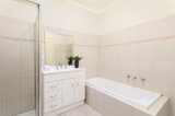 https://images.listonce.com.au/custom/160x/listings/23-newmarket-way-flemington-vic-3031/598/00324598_img_06.jpg?6MT569qB3zU