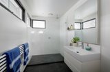 https://images.listonce.com.au/custom/160x/listings/23-newry-street-prahran-vic-3181/165/00811165_img_08.jpg?qO-YdTprZYw