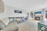 https://images.listonce.com.au/custom/160x/listings/23-newton-avenue-bell-post-hill-vic-3215/536/01698536_img_05.jpg?BwedVsSo8xw