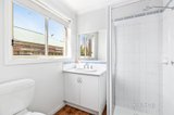 https://images.listonce.com.au/custom/160x/listings/23-norfolk-avenue-lake-gardens-vic-3355/240/01433240_img_11.jpg?8OxDWUhZMwk