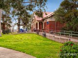 https://images.listonce.com.au/custom/160x/listings/23-park-crescent-williamstown-vic-3016/118/01202118_img_09.jpg?oNHi3QsQkW4