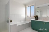 https://images.listonce.com.au/custom/160x/listings/23-queen-street-essendon-vic-3040/198/01766198_img_07.jpg?K_MnpgDpjWc