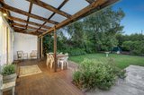 https://images.listonce.com.au/custom/160x/listings/23-queen-street-ormond-vic-3204/740/01018740_img_05.jpg?y2sSv-0J2YE