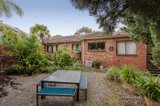 https://images.listonce.com.au/custom/160x/listings/23-relowe-crescent-balwyn-vic-3103/973/01596973_img_09.jpg?WZINL-5FtMw