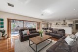 https://images.listonce.com.au/custom/160x/listings/23-research-warrandyte-road-research-vic-3095/105/00870105_img_04.jpg?KQnA79GKniI