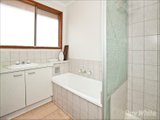 https://images.listonce.com.au/custom/160x/listings/23-roberts-avenue-mulgrave-vic-3170/740/01658740_img_06.jpg?on6oKmHGaQI