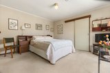 https://images.listonce.com.au/custom/160x/listings/23-rowitta-drive-glen-waverley-vic-3150/953/01660953_img_06.jpg?brk_q-bjWcY