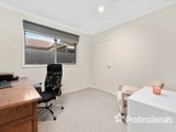 https://images.listonce.com.au/custom/160x/listings/23-royalden-close-boronia-vic-3155/636/01525636_img_14.jpg?H3eioTmdg3k