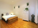 https://images.listonce.com.au/custom/160x/listings/23-ruskin-street-elwood-vic-3184/870/01793870_img_06.jpg?-xmyg0rU0ho