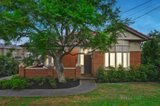 https://images.listonce.com.au/custom/160x/listings/23-scott-grove-burwood-vic-3125/092/00757092_img_01.jpg?Y7GZw7zBNtw