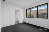 https://images.listonce.com.au/custom/160x/listings/23-shirley-street-mooroolbark-vic-3138/448/01882448_img_05.jpg?4Z8l4S2d8oQ