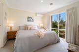 https://images.listonce.com.au/custom/160x/listings/23-st-helens-avenue-lake-gardens-vic-3355/089/01981089_img_02.jpg?ejeJFt-0eE4