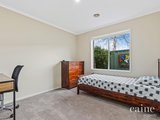 https://images.listonce.com.au/custom/160x/listings/23-st-helens-avenue-lake-gardens-vic-3355/602/01576602_img_07.jpg?efzSdqvreBs