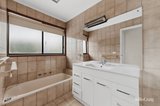 https://images.listonce.com.au/custom/160x/listings/23-streldon-avenue-strathmore-vic-3041/090/01902090_img_06.jpg?qz2Kw2LnwX8