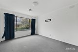 https://images.listonce.com.au/custom/160x/listings/23-streldon-avenue-strathmore-vic-3041/090/01902090_img_07.jpg?-mRBK27ksvc
