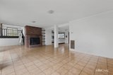 https://images.listonce.com.au/custom/160x/listings/23-streldon-avenue-strathmore-vic-3041/090/01902090_img_13.jpg?9G2z82JvL4o