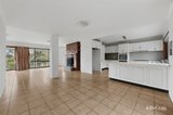 https://images.listonce.com.au/custom/160x/listings/23-streldon-avenue-strathmore-vic-3041/090/01902090_img_14.jpg?EXM-Aw0vvhM