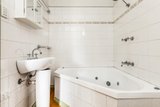 https://images.listonce.com.au/custom/160x/listings/23-taylors-road-croydon-vic-3136/472/01950472_img_02.jpg?1X1q_HHWOkc