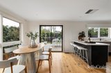 https://images.listonce.com.au/custom/160x/listings/23-terrara-court-montmorency-vic-3094/662/01985662_img_03.jpg?nFc93xVemZY