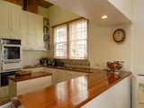 https://images.listonce.com.au/custom/160x/listings/23-the-esplanade-geelong-vic-3220/372/01699372_img_08.jpg?RCUdn-MakSQ