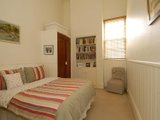 https://images.listonce.com.au/custom/160x/listings/23-the-esplanade-geelong-vic-3220/372/01699372_img_14.jpg?qLZMpDg5VlY