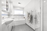 https://images.listonce.com.au/custom/160x/listings/23-timbertop-drive-vermont-vic-3133/218/01747218_img_02.jpg?gp5pOmp0HUk