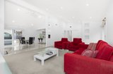 https://images.listonce.com.au/custom/160x/listings/23-timbertop-drive-vermont-vic-3133/218/01747218_img_04.jpg?CavDJmRy0PE