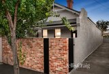 https://images.listonce.com.au/custom/160x/listings/23-tyrone-street-south-yarra-vic-3141/550/01842550_img_09.jpg?pbmjOUPCzVM