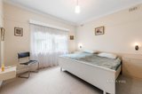 https://images.listonce.com.au/custom/160x/listings/23-vernon-street-blackburn-south-vic-3130/729/01300729_img_08.jpg?Kaiqo0K0HDs