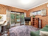 https://images.listonce.com.au/custom/160x/listings/23-warriparri-crescent-greensborough-vic-3088/348/00699348_img_04.jpg?ta75WlYty_I