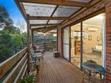 https://images.listonce.com.au/custom/160x/listings/23-warriparri-crescent-greensborough-vic-3088/348/00699348_img_09.jpg?IUyq4WYD-mI