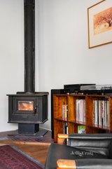 https://images.listonce.com.au/custom/160x/listings/23-wattletree-road-hurstbridge-vic-3099/377/01268377_img_05.jpg?T0c8_GzmEUI