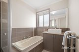 https://images.listonce.com.au/custom/160x/listings/23-wiltshire-avenue-bayswater-vic-3153/840/01926840_img_09.jpg?JOmCopKUZbs