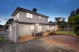 https://images.listonce.com.au/custom/160x/listings/23-winton-street-burwood-vic-3125/715/01286715_img_12.jpg?ic-1Hly91_8