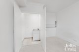 https://images.listonce.com.au/custom/160x/listings/23-yellowstone-street-south-morang-vic-3752/641/01706641_img_12.jpg?kFz-5JGOLKw