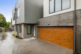 https://images.listonce.com.au/custom/160x/listings/230-holloway-street-ormond-vic-3204/304/01609304_img_01.jpg?f85zXwpn83Y